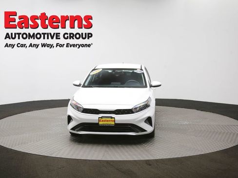 Used 2024 Kia Forte LXS image 92