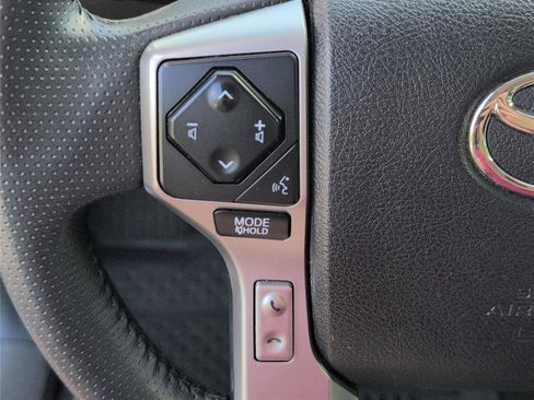 Used 2020 Toyota 4Runner Limited image 26