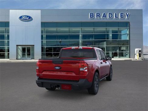 New 2025 Ford Maverick XLT image 8