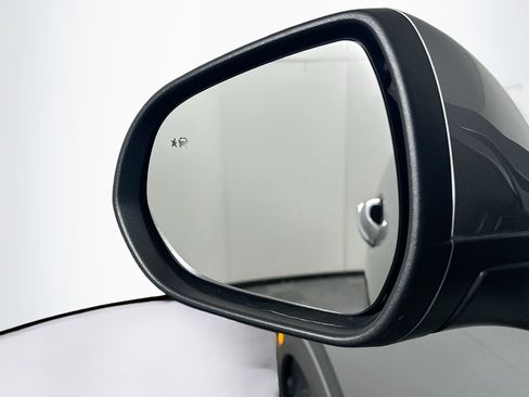 Used 2023 Buick Encore GX Select w/ Sport Touring Package image 16