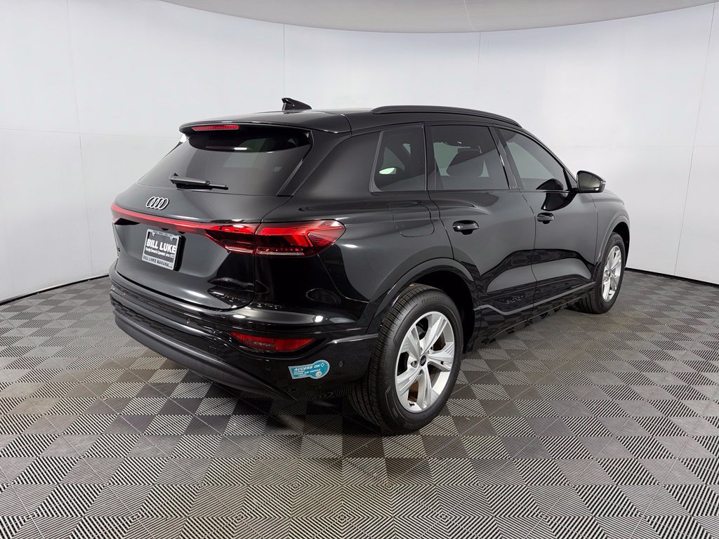 Used 2025 Audi Q6 e-tron Premium Plus w/ Premium Plus RWD image 8