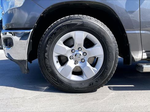 Used 2019 RAM 1500 Big Horn RWD image 8