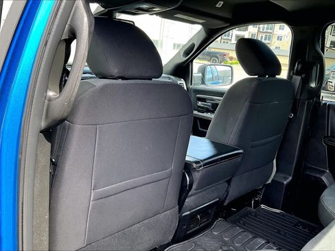 Used 2023 RAM 1500 Classic Warlock AWD/4WD image 12