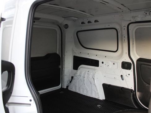 Used 2019 RAM ProMaster City Tradesman image 10