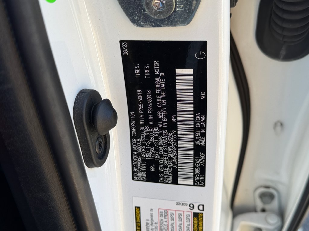 Used 2023 Lexus GX 460 Premium w/ Premium Plus Package AWD/4WD image 29