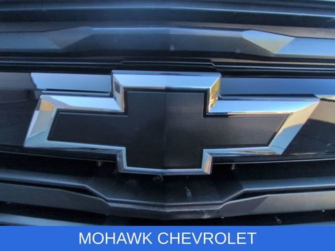 Certified 2024 Chevrolet Colorado Z71 w/ LPO, Dark Essentials Package AWD/4WD image 31