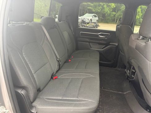 Used 2025 RAM 1500 Big Horn AWD/4WD image 12