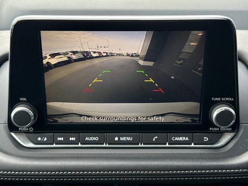 Certified 2024 Nissan Rogue S image 8