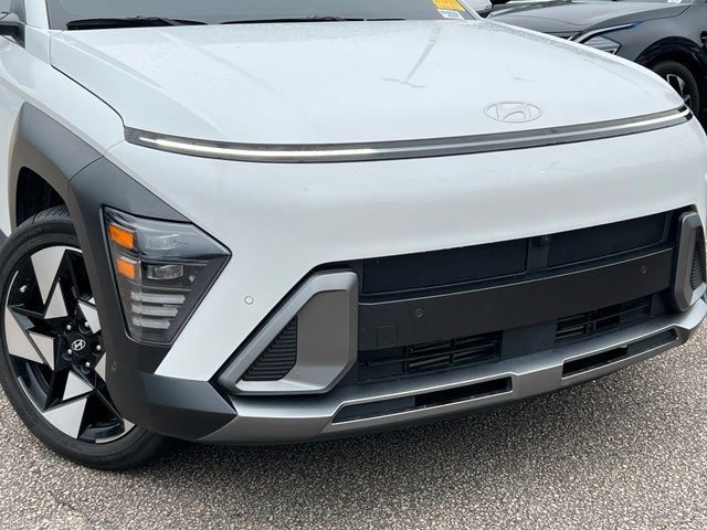 Used 2024 Hyundai Kona Limited AWD/4WD image 43