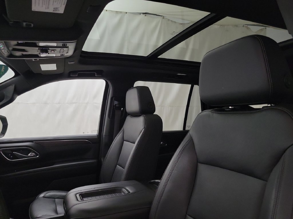 Certified 2021 Chevrolet Tahoe LT w/ LT Signature Package AWD/4WD image 11