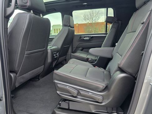 New 2026 Chevrolet Suburban RST w/ Comfort Package RWD image 22
