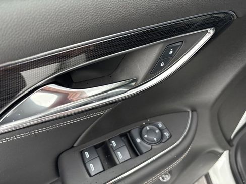 Used 2022 Buick Envision Preferred image 18