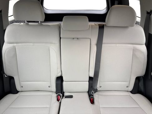 New 2026 Hyundai Santa Fe SE image 11