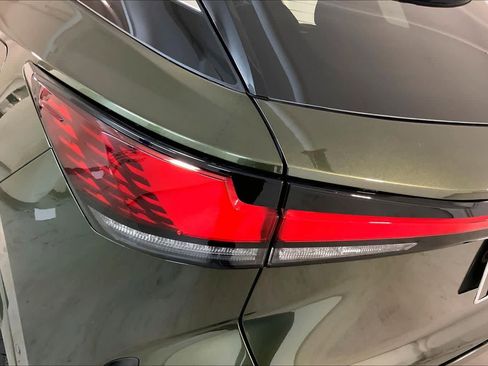 Used 2025 Lexus RX 350 AWD image 29