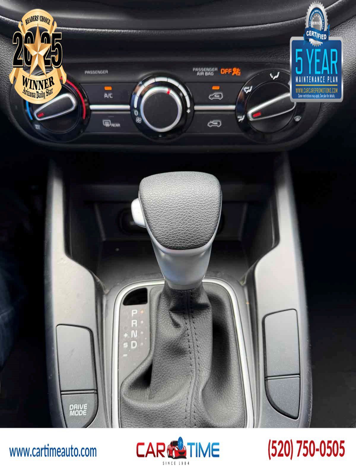 Used 2023 Kia Soul LX w/ LX Technology Package FWD image 12
