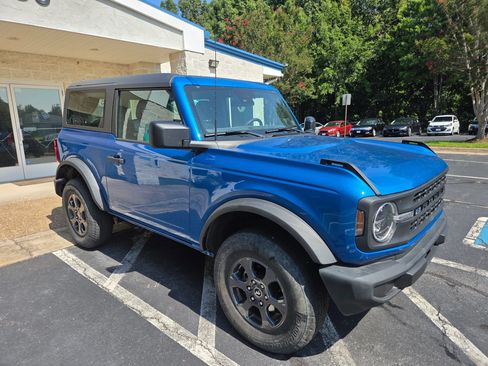 Used 2021 Ford Bronco 2-Door AWD/4WD image 4