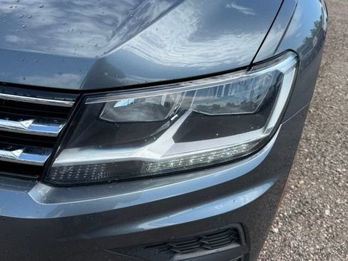 Used 2019 Volkswagen Tiguan SE w/ 3rd Row Seat Package AWD/4WD image 10