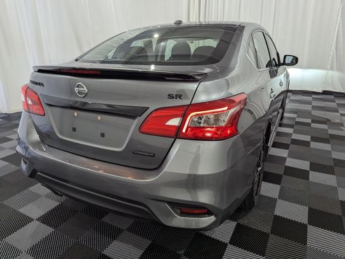 Used 2018 Nissan Sentra SR w/ SR Midnight Edition Package FWD image 7
