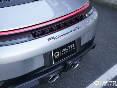 Used 2025 Porsche 911 Carrera 4 GTS image 8