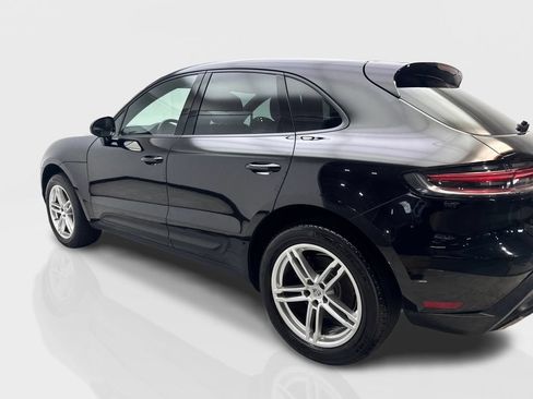 Used 2024 Porsche Macan AWD/4WD image 14