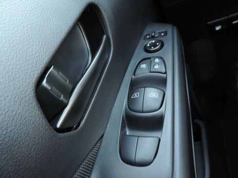 New 2025 Nissan Kicks Play S w/ Interior Electronics Package image 22