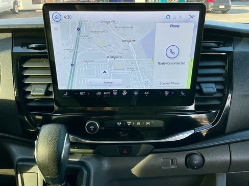 Used 2024 Ford Transit 350 XLT image 24