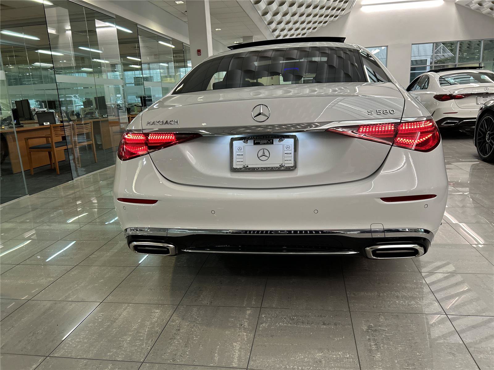 Certified 2024 Mercedes-Benz Maybach S 580 4MATIC image 7