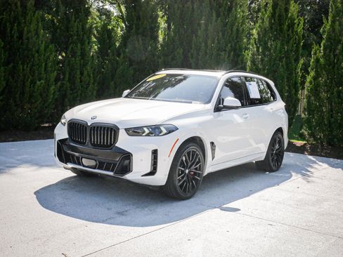 Used 2024 BMW X5 xDrive40i AWD/4WD image 5