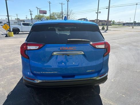 Used 2024 GMC Terrain AT4 w/ Tech Package AWD/4WD image 6