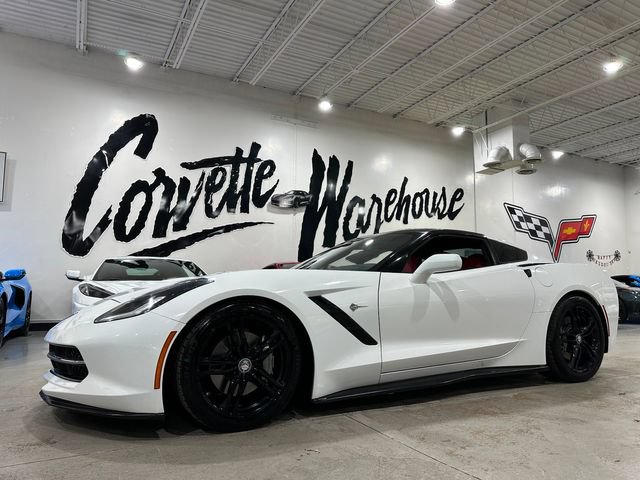 Used 2016 Chevrolet Corvette Stingray Coupe RWD image 1