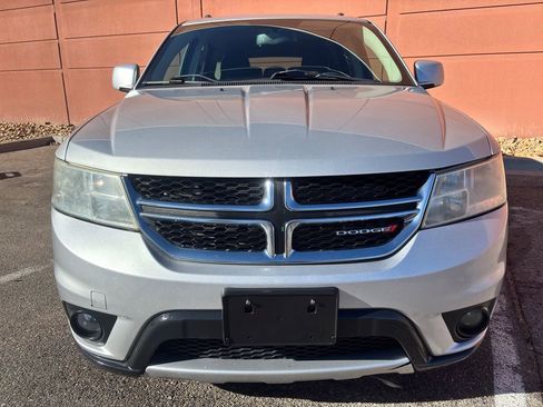 Used 2012 Dodge Journey SXT w/ Sound Group image 2