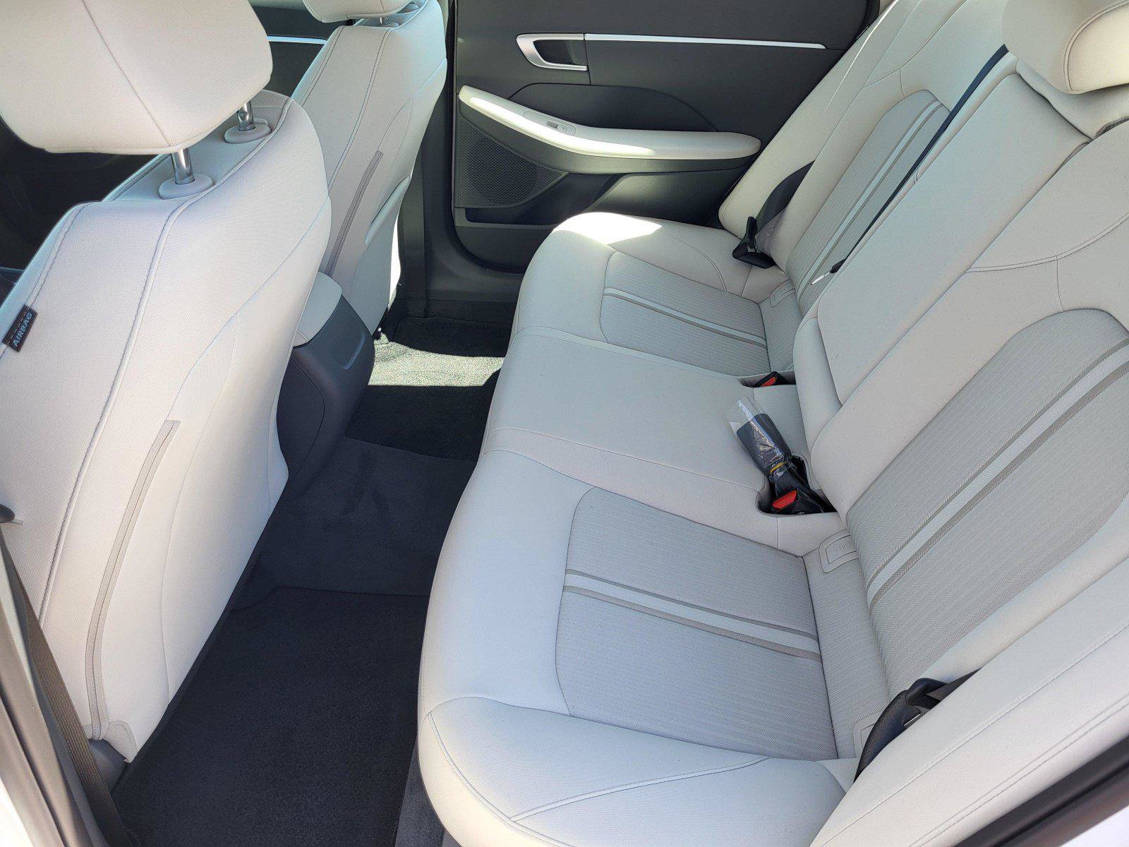 New 2026 Hyundai Sonata SEL FWD image 37