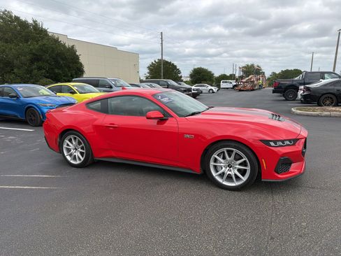 Used 2025 Ford Mustang GT Premium image 1