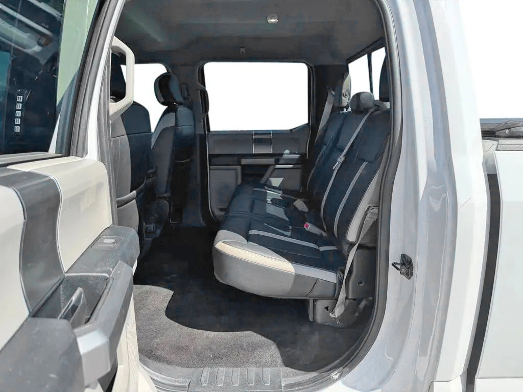 Used 2018 Ford F150 XLT w/ Equipment Group 302A Luxury AWD/4WD image 29
