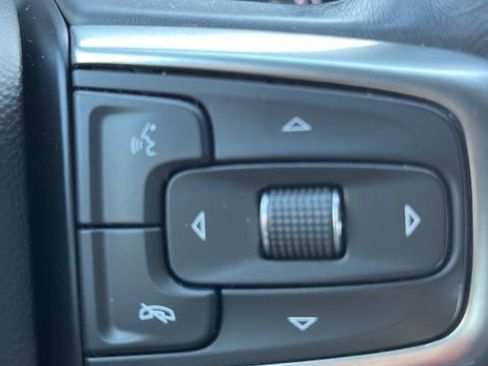 Used 2021 Chevrolet Silverado 1500 LT Trail Boss image 16