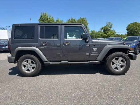 Used 2016 Jeep Wrangler Unlimited Sport w/ Quick Order Package 24S AWD/4WD image 3