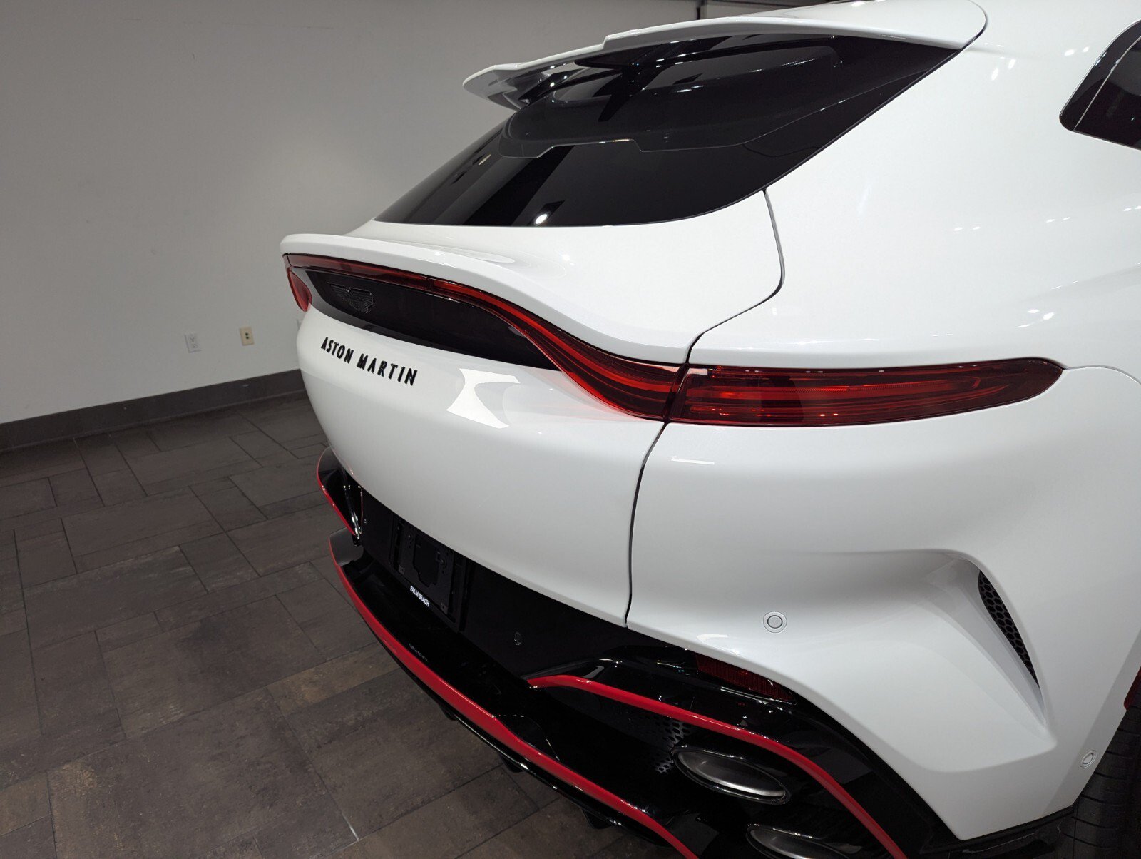 New 2026 Aston Martin DBX 707 AWD/4WD image 8