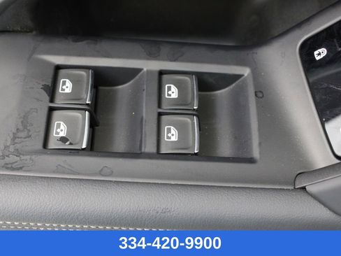 New 2025 Audi Q5 Premium image 17