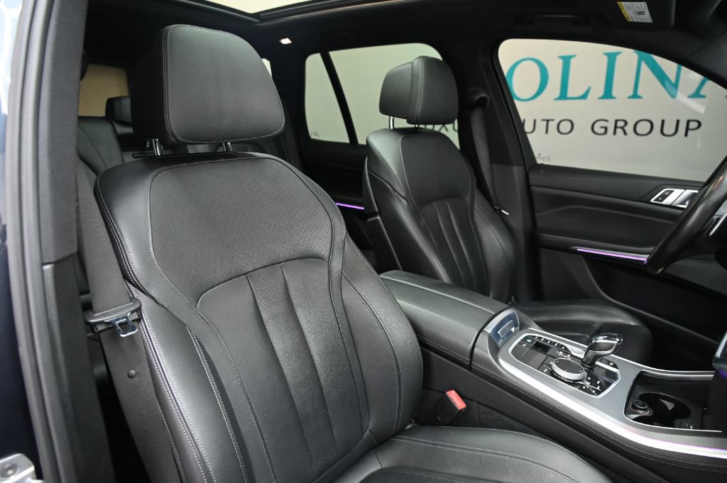Used 2020 BMW X5 M50i w/ Premium Package AWD/4WD image 22