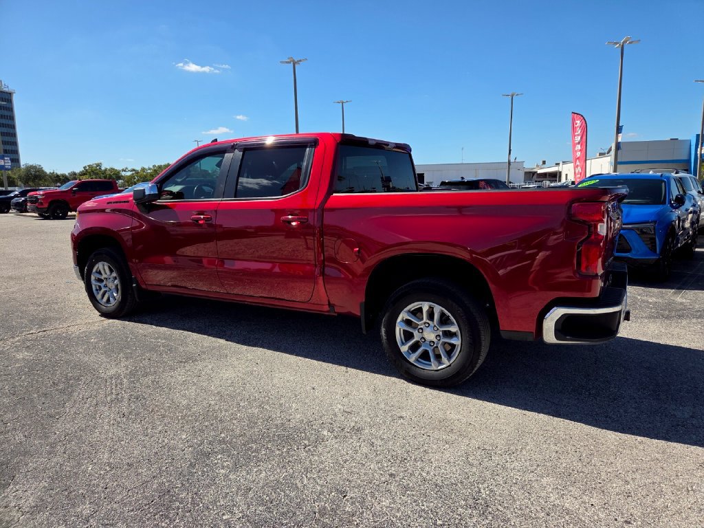 Used 2023 Chevrolet Silverado 1500 LT w/ Protection Package RWD image 9