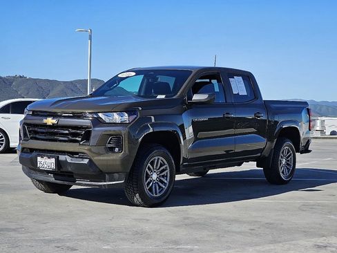 Used 2023 Chevrolet Colorado LT w/ LT Convenience Package image 6