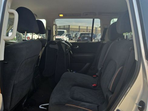 Used 2017 Nissan Armada SV AWD/4WD image 14