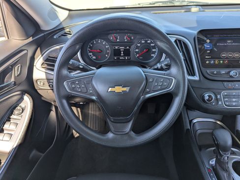 Certified 2024 Chevrolet Malibu LT image 22