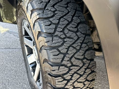 Used 2022 Toyota 4Runner TRD Off-Road Premium image 8