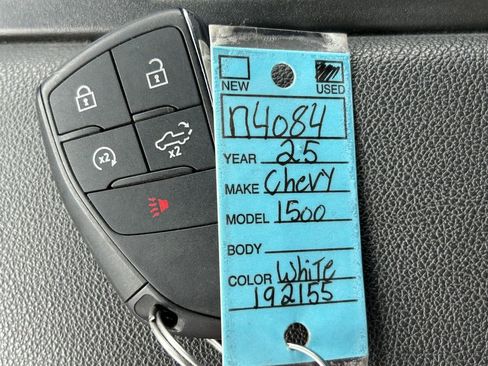Used 2025 Chevrolet Silverado 1500 LT w/ Work Truck Package AWD/4WD image 38
