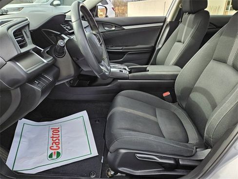 Used 2018 Honda Civic EX-T image 8