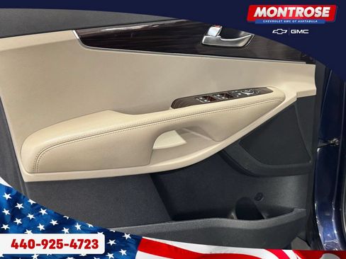 Used 2020 Kia Sorento S AWD/4WD image 10