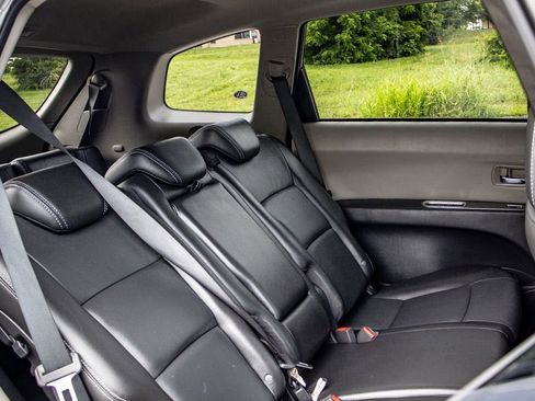 Used 2011 Subaru Tribeca Limited w/ PWR Moonroof & Navigation Pkg image 23