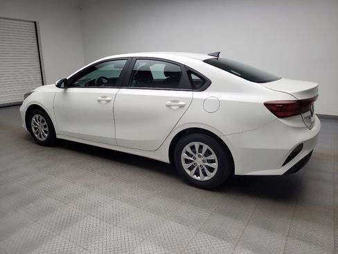Used 2023 Kia Forte LX FWD image 3
