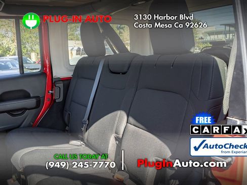 Used 2021 Jeep Wrangler Unlimited Sahara image 11